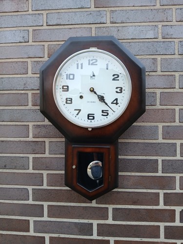 Lava day regulator wanduhr - lava, 31
