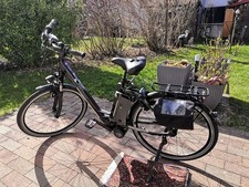 Neuwertiges E-Bike Damen