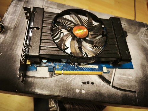Grafikkarte radeon 7770 - /,