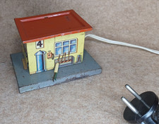 Eisenbahn Spur H0 - Bub Tischbahn Trafohaus als Stellwerk