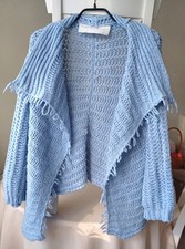 Narli Voluminöse Strickjacke