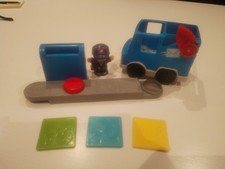 Fisher Price Little People Mattel Sending Love Mail Truck Post