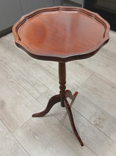 Weintisch Vintage Stil