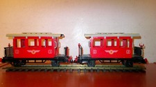 LGB/PLAYMOBIL  2 rote Personenwagen