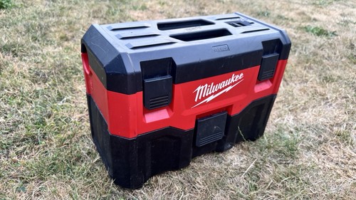 Milwaukee m18 2 - m18, vc-2