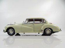 1:18 Ricko Mercedes Benz 300C B495