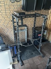 Krafttraining, Power rack, Gewichtsscheiben, Hantelstange, Hexbarstange, Weste