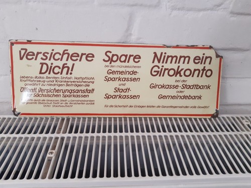 Altes emailleschild gewölbt - ,