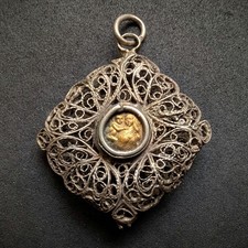 Filigran Rosenkranz Anhänger