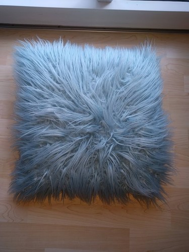 Flauschkissen blau mit