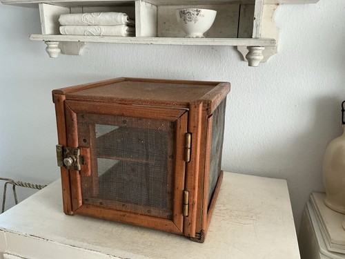 Alte kleiner fliegenschrank - alte,