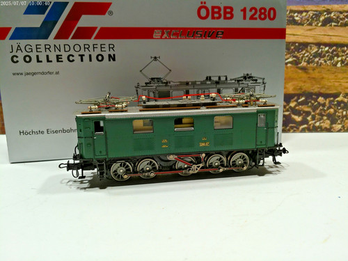 Jägerndorfer 12402 lok br - 12402,