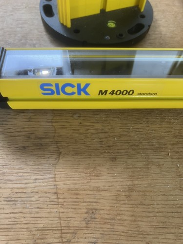 Sick m4000 - sick,