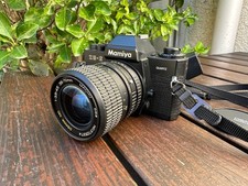 Mamiya ZE-2 Kamera + Objektiv + Vivitar Blitz