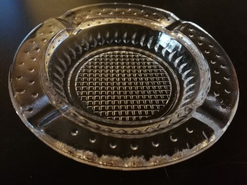 Ddr retro glas aschenbecher - ddr,