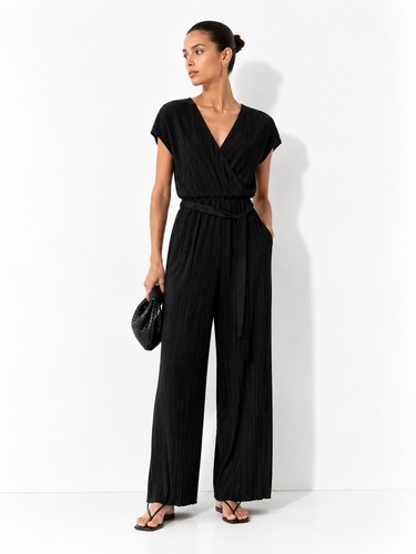 Laura scott overall - ❤️,