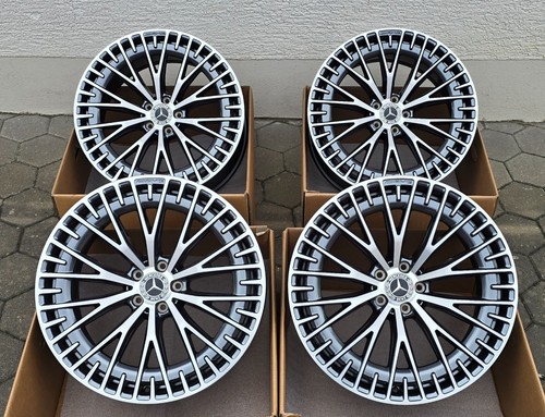 Original mercedes eqs - x,