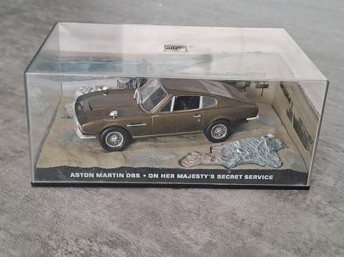 James bond modellautos - james,
