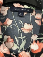 Tommy Hilfiger Kleid/Blumenmustern/ Gr. 40(US 12)/Neu Ungetragen/ TH Label/ Cool