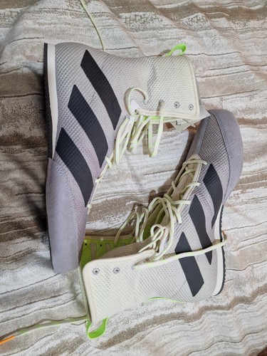 Neu adidas box - neu,
