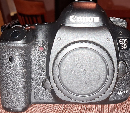 Canon eos mark iii - 5d,