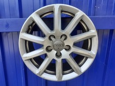 8K0601025AT FELGE / 995111