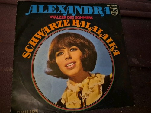 Single alexandra - -,