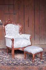 GROSSER SESSEL MIT HOCKER BAROCKSTIL CHESTERFIELD MASSIVHOLZ EINES SCHLOSSES
