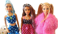 3 Barbies, Fashionistas