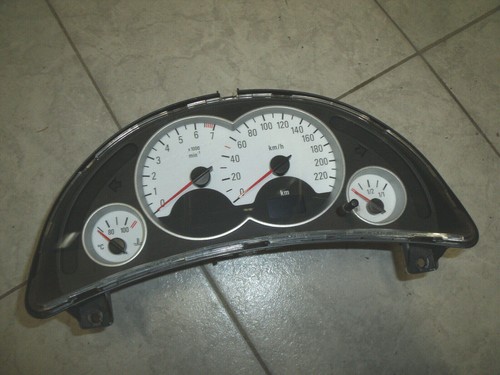Tacho instrument opel corsa - opel,