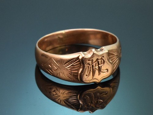 Historischer ring mit - historischer,