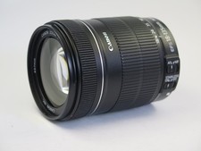 Canon EF-S 18-135 mm F/3.5-5.6 IS Objektiv für Canon