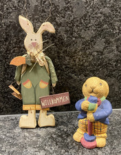 2 Osterhasen Ton/Gips und Holz