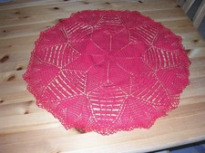 HÄKELDECKCHEN - Weihnachten / Durchmesser 55cm rund  / Deckchen gehäkelt HÄKELN