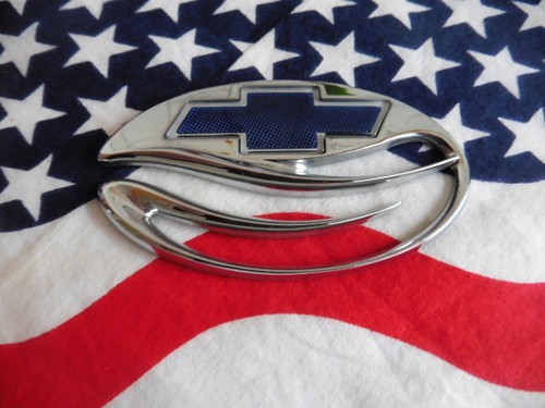 Chevrolet chevy emblem oval - chevy,