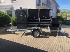 FriesStyle Smoker 32“ mit Räucherschrank auf Anhänger