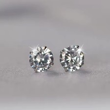 Classy 1Kt Rund Brillant Diamant (CZ)Ohrringe Ohrstecker Solitär Weißgold-Finish
