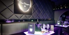 Dom Pérignon XXL VIP Lounge LED Schild Bild Champagne Moët & Chandon Perignon