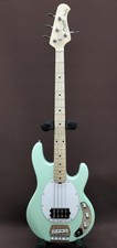 STERLING BY MUSICMAN E-Bass