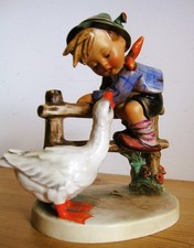 Hummelfigur von Göbel ,der Angsthase W. Germany um 1950 selten schön 14 cm. hoch