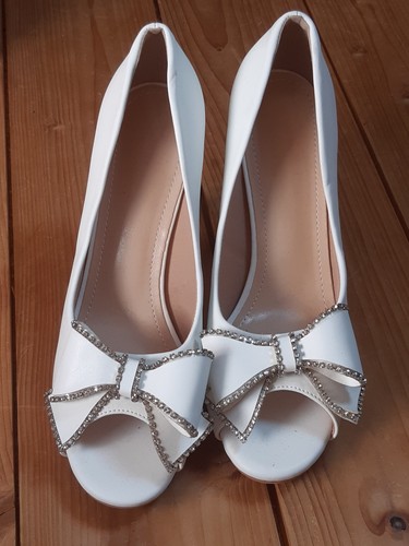 Weiße damen pumps mit - weiße,