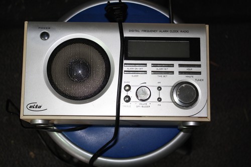 Elta radiowecker vintage - radiowecker,