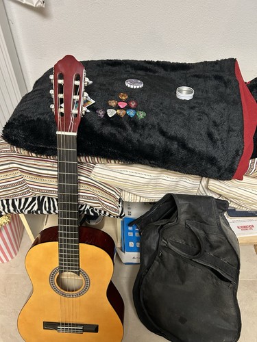 Spanische gitarre oder - spanische,