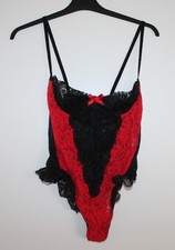 Sexy High Leg Body mit Bügel schwarz rot aus Spitze Gr.M Dessous