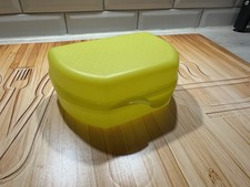 Tupperware Snacky Box