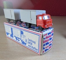 W50-Lastzug mit Koffer 1:120