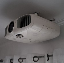 Beamer Epson EH-TW6100W