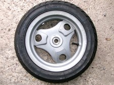 Piaggio Sfera Felge, neu bereift mit Michelin S1 100/80 - 10