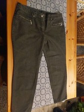 Neuwertige schwarze Jeans Canda 46/Short