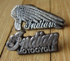 2 x INDIAN - Pin / Pins: -